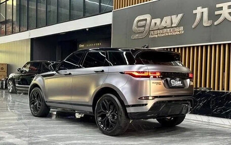Land Rover Range Rover Evoque II, 2022 год, 2 470 500 рублей, 4 фотография