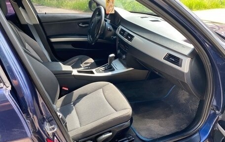 BMW 3 серия, 2011 год, 915 000 рублей, 5 фотография