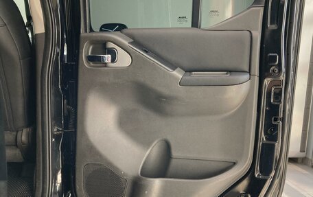 Nissan Navara (Frontier), 2011 год, 1 250 000 рублей, 21 фотография