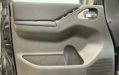 Nissan Navara (Frontier), 2011 год, 1 250 000 рублей, 18 фотография