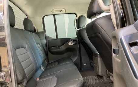 Nissan Navara (Frontier), 2011 год, 1 250 000 рублей, 17 фотография