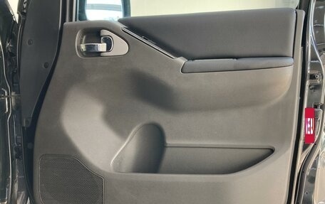 Nissan Navara (Frontier), 2011 год, 1 250 000 рублей, 19 фотография