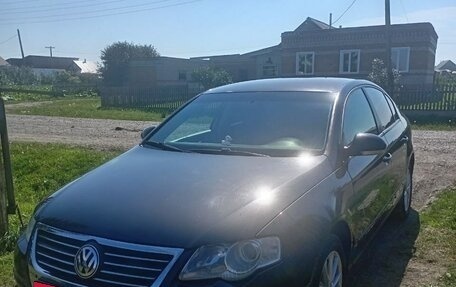 Volkswagen Passat B6, 2007 год, 650 000 рублей, 2 фотография