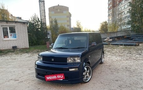 Toyota bB I рестайлинг, 2004 год, 460 000 рублей, 2 фотография