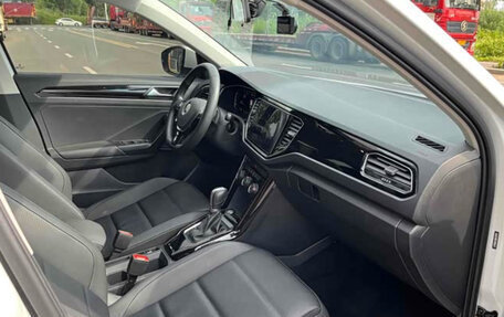 Volkswagen T-Roc I, 2021 год, 1 483 000 рублей, 8 фотография