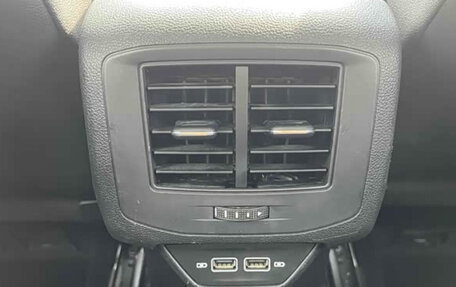 Volkswagen T-Roc I, 2021 год, 1 483 000 рублей, 16 фотография