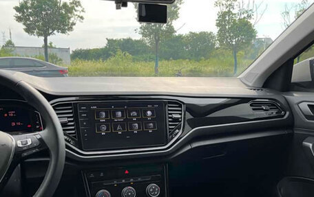 Volkswagen T-Roc I, 2021 год, 1 483 000 рублей, 14 фотография