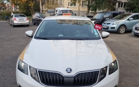 Skoda Octavia, 2018 год, 1 000 000 рублей, 1 фотография