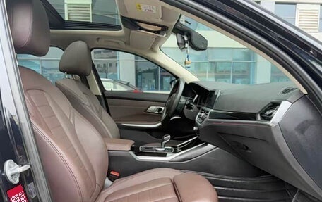 BMW 3 серия, 2021 год, 3 390 000 рублей, 8 фотография