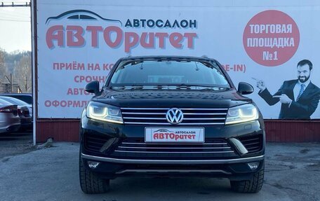 Volkswagen Touareg III, 2017 год, 3 000 000 рублей, 2 фотография