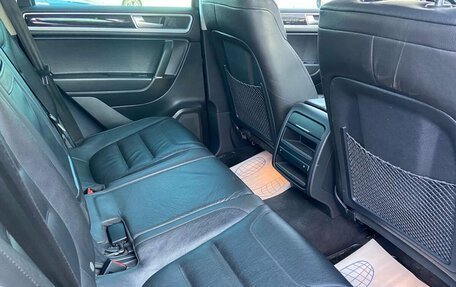 Volkswagen Touareg III, 2017 год, 3 000 000 рублей, 14 фотография