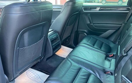 Volkswagen Touareg III, 2017 год, 3 000 000 рублей, 12 фотография