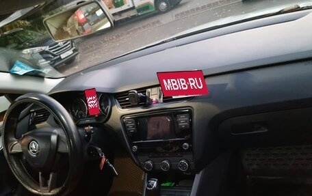 Skoda Octavia, 2018 год, 1 000 000 рублей, 14 фотография