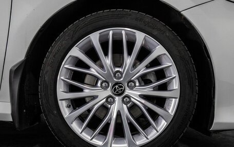 Toyota Camry, 2019 год, 2 530 000 рублей, 19 фотография