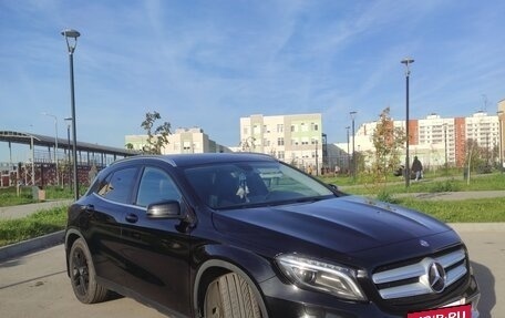 Mercedes-Benz GLA, 2015 год, 1 800 000 рублей, 2 фотография