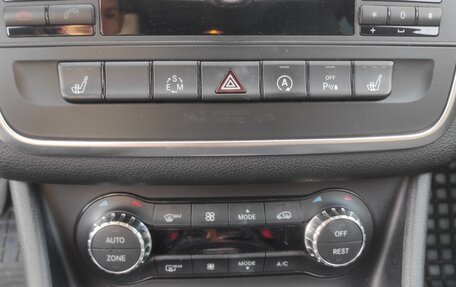 Mercedes-Benz GLA, 2015 год, 1 800 000 рублей, 9 фотография