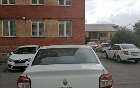 Renault Logan II, 2020 год, 395 000 рублей, 5 фотография