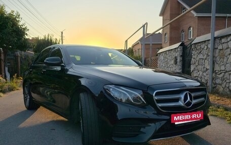 Mercedes-Benz E-Класс, 2019 год, 3 290 000 рублей, 3 фотография