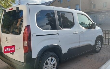 Peugeot Rifter I, 2020 год, 2 090 000 рублей, 4 фотография