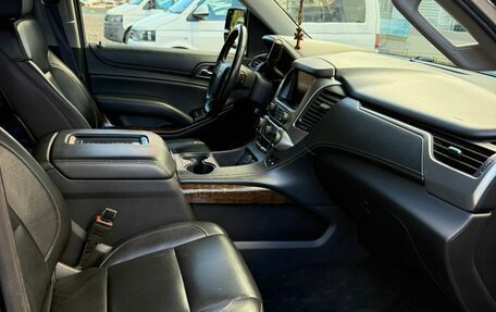 Chevrolet Tahoe IV, 2016 год, 3 400 000 рублей, 15 фотография