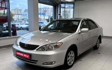 Toyota Camry V40, 2004 год, 770 000 рублей, 1 фотография
