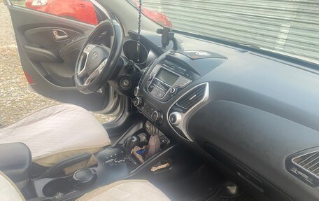 Hyundai ix35 I рестайлинг, 2012 год, 1 150 000 рублей, 2 фотография