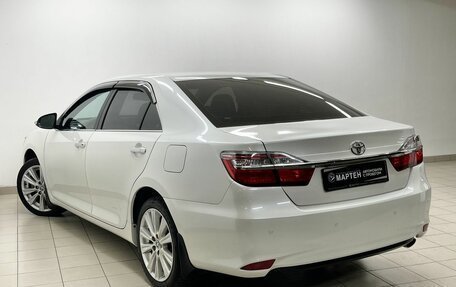 Toyota Camry, 2016 год, 2 367 000 рублей, 6 фотография