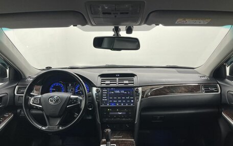 Toyota Camry, 2016 год, 2 367 000 рублей, 19 фотография