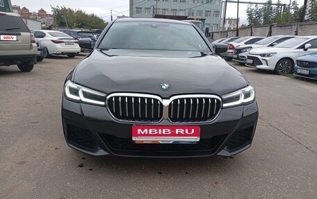 BMW 5 серия, 2020 год, 4 594 000 рублей, 6 фотография