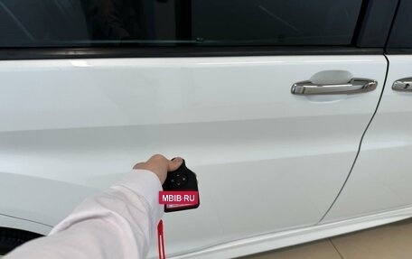 Honda Stepwgn IV, 2016 год, 2 399 999 рублей, 28 фотография