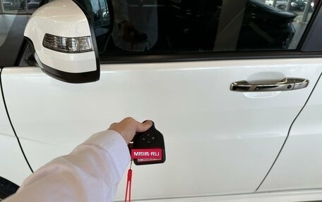 Honda Stepwgn IV, 2016 год, 2 399 999 рублей, 23 фотография