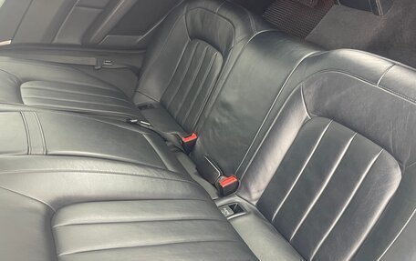 Mercedes-Benz CLS, 2013 год, 2 650 000 рублей, 13 фотография