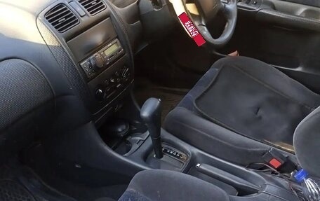 Mazda Familia, 1999 год, 250 000 рублей, 8 фотография