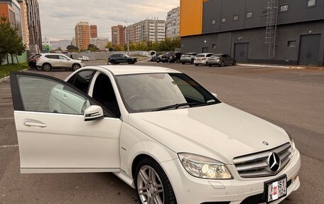 Mercedes-Benz C-Класс, 2010 год, 1 450 000 рублей, 28 фотография