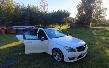 Mercedes-Benz C-Класс, 2012 год, 1 750 000 рублей, 2 фотография