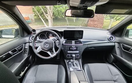 Mercedes-Benz C-Класс, 2012 год, 1 750 000 рублей, 7 фотография