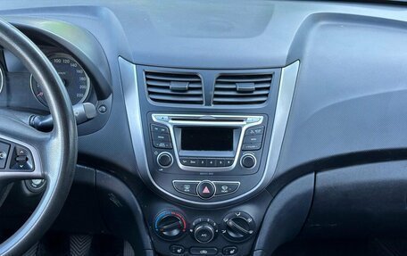 Hyundai Solaris II рестайлинг, 2014 год, 820 000 рублей, 13 фотография