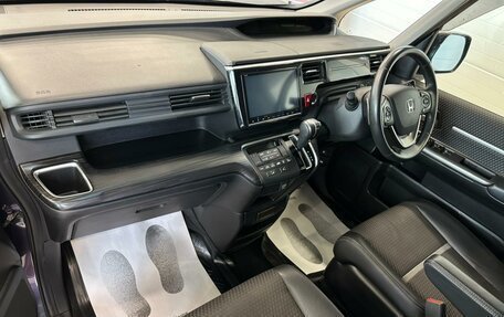 Honda Stepwgn IV, 2016 год, 1 999 999 рублей, 13 фотография