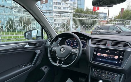 Volkswagen Tiguan I, 2018 год, 2 599 000 рублей, 18 фотография
