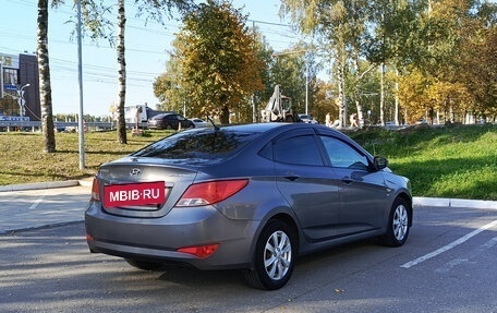 Hyundai Solaris II рестайлинг, 2015 год, 870 000 рублей, 6 фотография