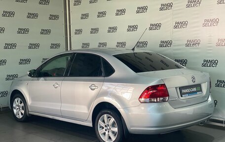 Volkswagen Polo VI (EU Market), 2011 год, 850 000 рублей, 4 фотография