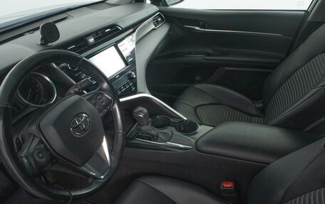 Toyota Camry, 2020 год, 2 199 000 рублей, 5 фотография