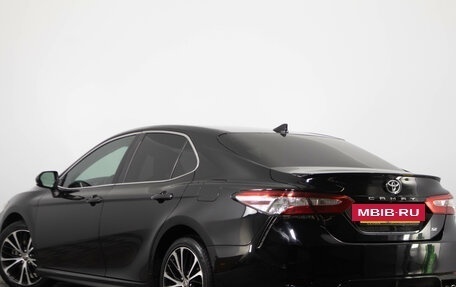 Toyota Camry, 2020 год, 2 199 000 рублей, 14 фотография