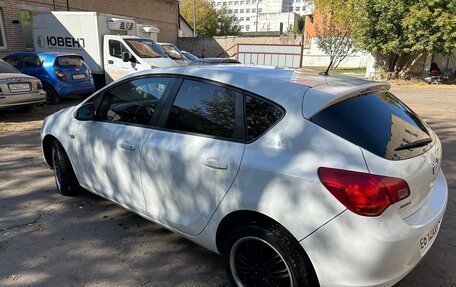 Opel Astra J, 2012 год, 800 000 рублей, 6 фотография
