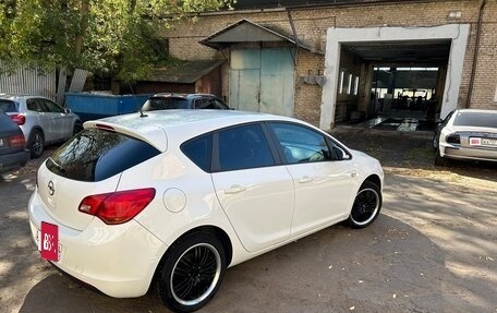 Opel Astra J, 2012 год, 800 000 рублей, 5 фотография