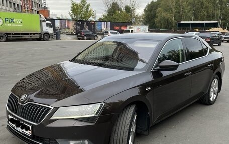 Skoda Superb III рестайлинг, 2016 год, 1 750 000 рублей, 1 фотография