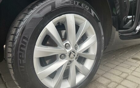 Skoda Octavia, 2017 год, 1 370 000 рублей, 5 фотография