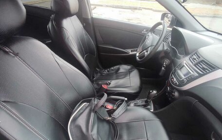 Hyundai Solaris II рестайлинг, 2015 год, 998 000 рублей, 8 фотография
