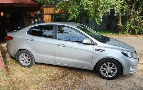 KIA Rio III рестайлинг, 2013 год, 995 000 рублей, 13 фотография