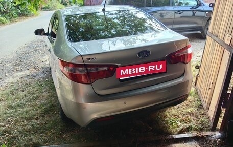 KIA Rio III рестайлинг, 2013 год, 995 000 рублей, 14 фотография